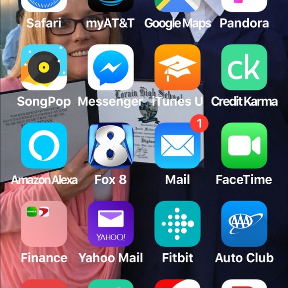 Profile Picture of Kim Carver (@kimcarver378) on Poshmark