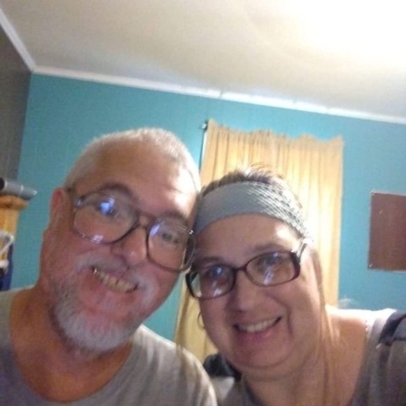 Lisa Burtcher - Poshmark Profile Picture of Lisa Burtcher (@lisaburtcher) on Poshmark