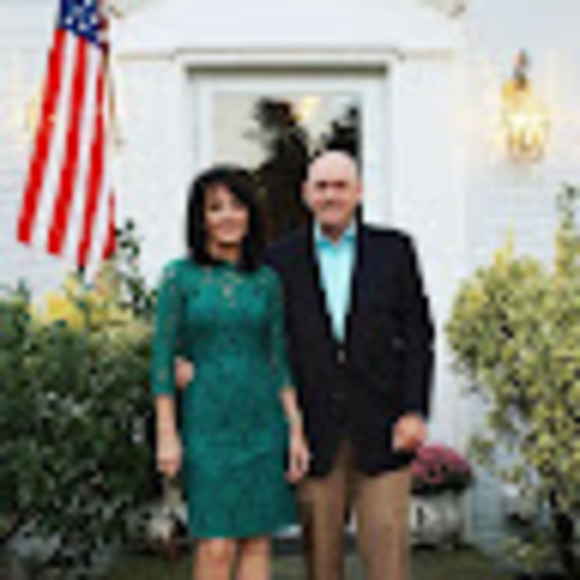 Profile Picture of James Gilhooly (@jamesgilhooly) on Poshmark