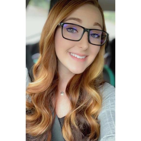 Maddie Moklebust - Poshmark Profile Picture of Maddie Moklebust (@mermaidmaddds) on Poshmark