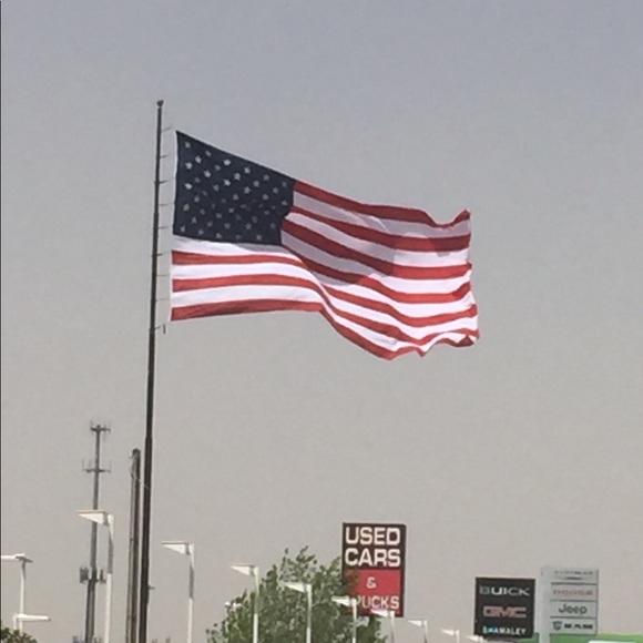 Profile Picture of Nubia Pinales (@nuviapinales82) on Poshmark