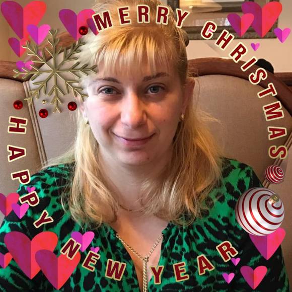 Profile Picture of Joanna Panagiotopoulos (@joanna81988) on Poshmark