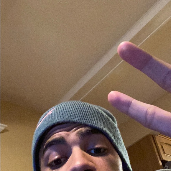 Profile Picture of Mikalen Roussell (@mmikalen) on Poshmark