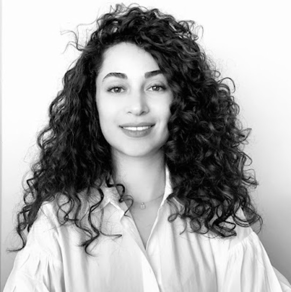 Profile Picture of Sara Eskandary (@saraeskandary) on Poshmark