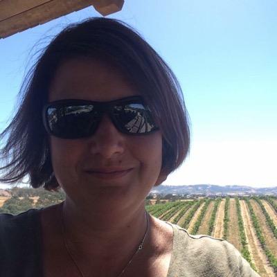 Profile Picture of Beth Leney (@beth_leney) on Twitter