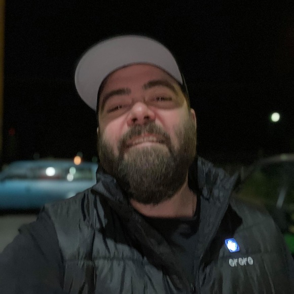 Profile Picture of Jeremiah Morrison (@jeremiahmorr376) on Poshmark