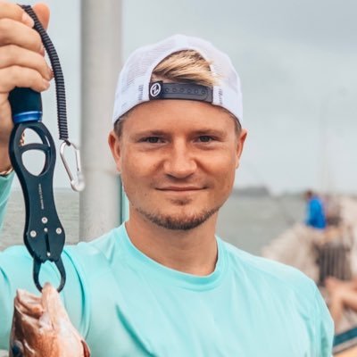 Profile Picture of Smyth (@papersmyth) on Twitter