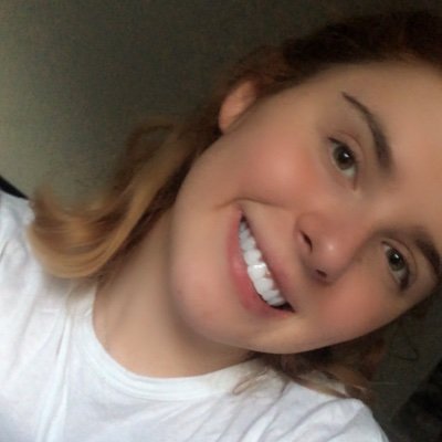 Profile Picture of Annie Monks (@monks_annie) on Twitter