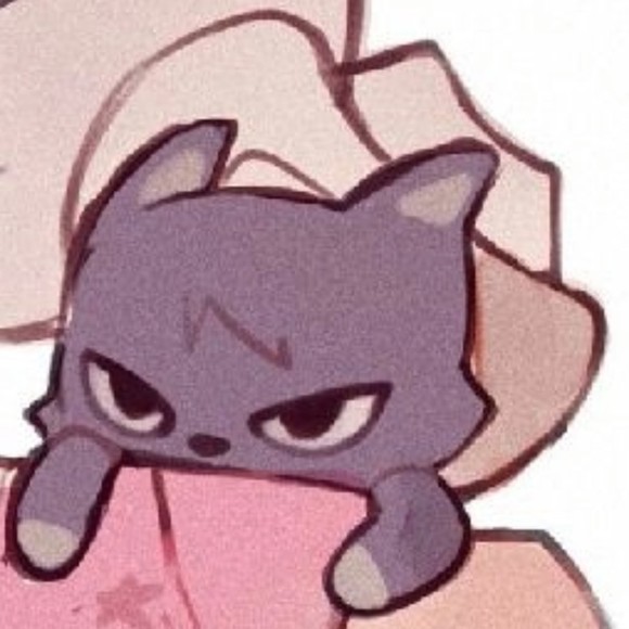 Profile Picture of Tavioka Pudding (@tavioka_pudding) on Poshmark