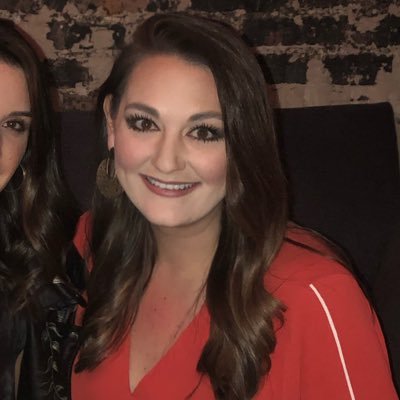 Profile Picture of Julianna Hallman (@JujuHallman) on Twitter