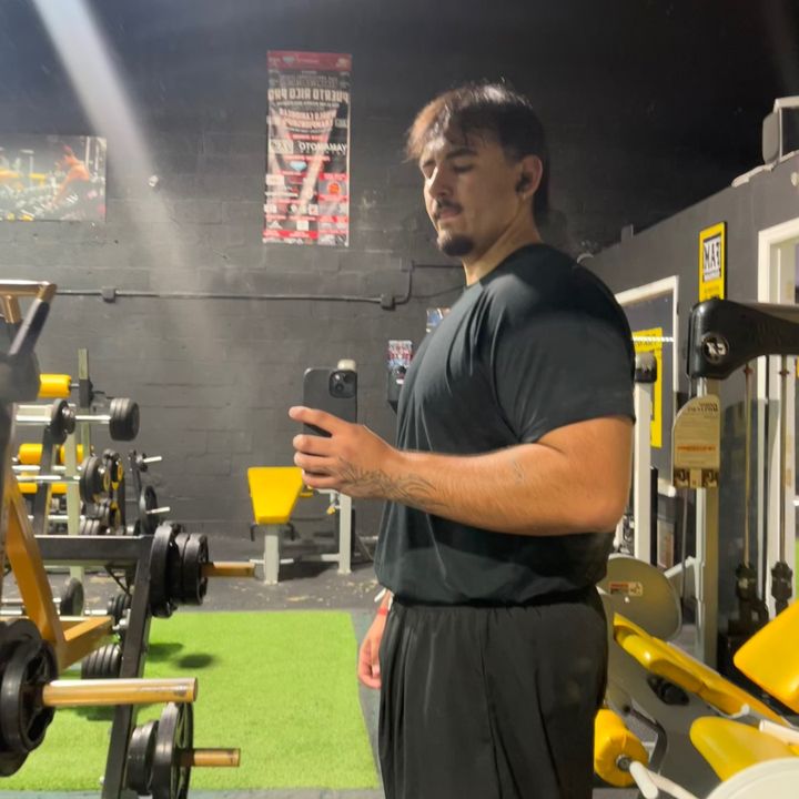 Profile Picture of Matthew (@user_mattheus) on Tiktok