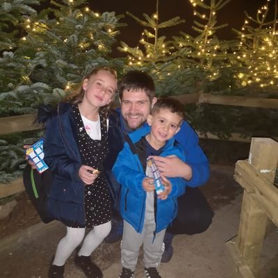 Profile Picture of Stephen Burns (@burner03) on Twitter