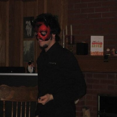 Profile Picture of Jason Morneau (@DJMaoYowzer) on Twitter