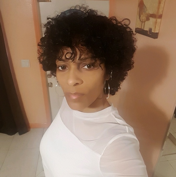 Profile Picture of Sheree Thompson (@ree311) on Poshmark