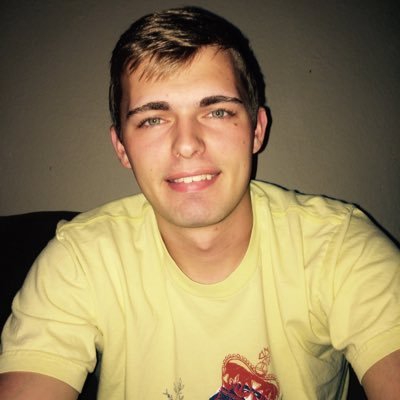 Profile Picture of Russell Morrison (@RussKodah) on Twitter