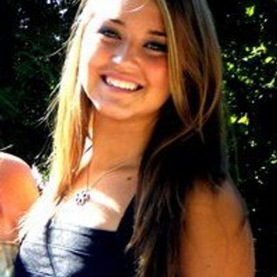 Amanda Mancini - Twitter Profile Picture of Amanda Mancini (@@_Mandy33) on Twitter