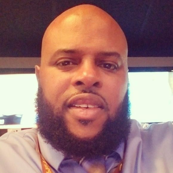 Profile Picture of Daryll Ellison (@only1bo8) on Poshmark