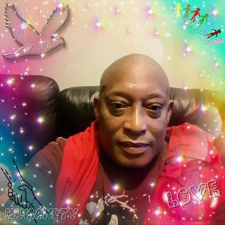 Profile Picture of Dexter Thompson (@dexter.thompson.14) on Facebook