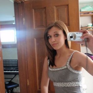 Profile Picture of Kaitlin Roeller (@102227211) on Myspace