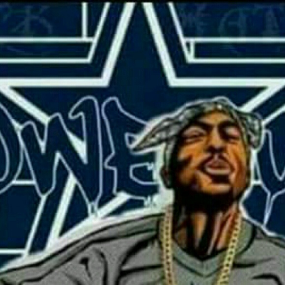 Profile Picture of Jarvis Williams (@jarviszwilliams) on Poshmark