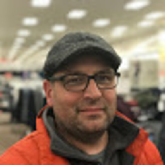 Greg Makeever - Poshmark Profile Picture of Greg Makeever (@postalmak) on Poshmark