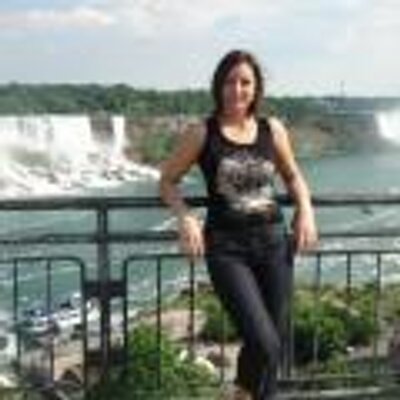 Profile Picture of Paula Lange (@elaboratetweets) on Twitter