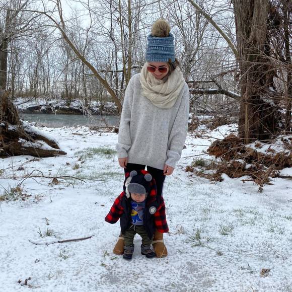 Cinthia Cabrera - Poshmark Profile Picture of Cinthia Cabrera (@cmcm84) on Poshmark