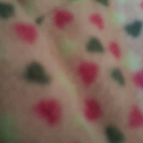 Profile Picture of Elvertta Wilson (@simisimi30) on Poshmark