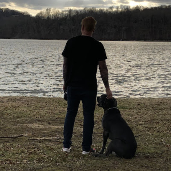 Profile Picture of David Drennen (@ddrennen12) on Poshmark