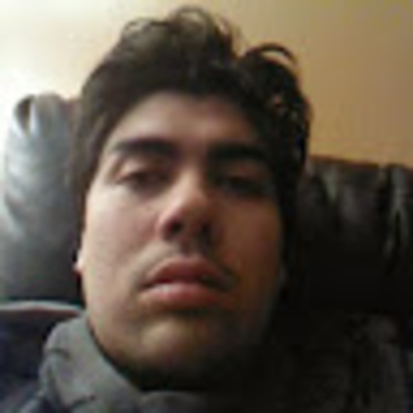 Profile Picture of Jonathan Low (@jlow2010) on Poshmark