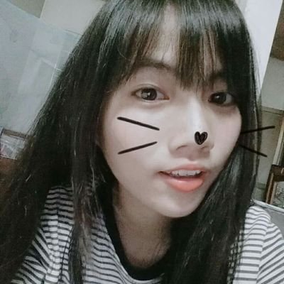 Profile Picture of Kim Thẩm (@KimThm11) on Twitter