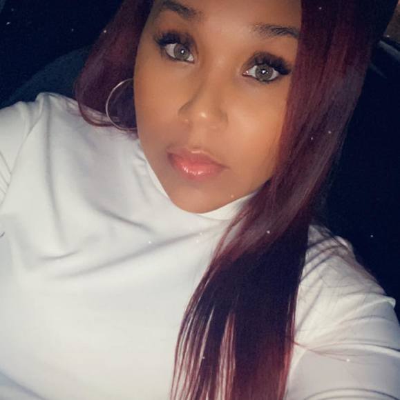 Profile Picture of Jeanette Mcclamy (@25_nette) on Poshmark