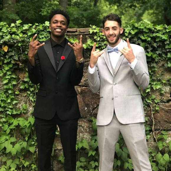 Profile Picture of Myles Vandell (@mylesvandell2) on Poshmark