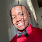 Profile Picture of Joshua Burgess 🎤🎻🤩 (@itsjoshuaburgess) on Instagram