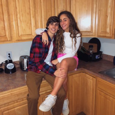 Profile Picture of Brian Connolly (@le_brian_) on Twitter