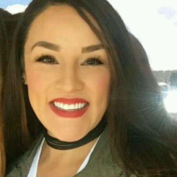 Profile Picture of Jonnie Baca (@jbacamoney) on Poshmark