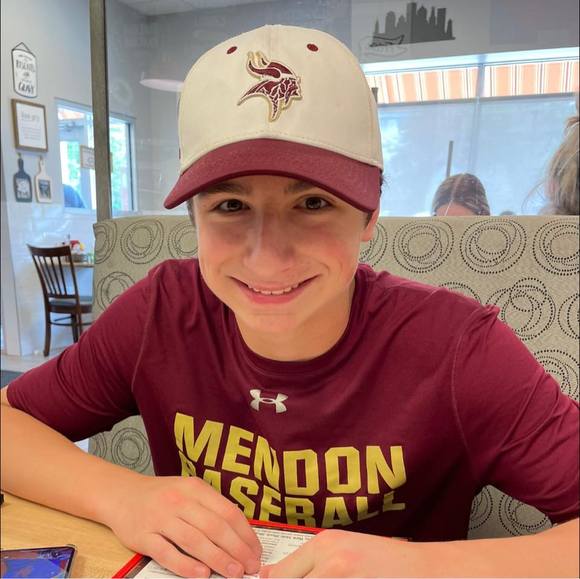 Profile Picture of Christyn Musso (@c_musso) on Poshmark