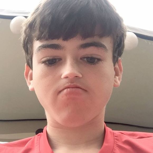 Profile Picture of Joshua Haskins (@joshhaskins) on Poshmark