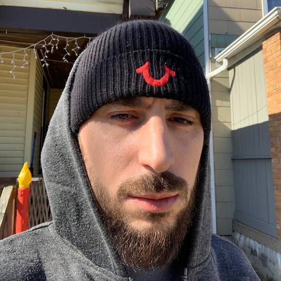 Profile Picture of Brian Harrison (@bhrrsn6) on Poshmark