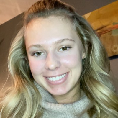 Profile Picture of E_Rich  ♎️ (@EliseRichards_) on Twitter