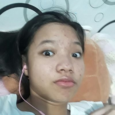 Profile Picture of Ivy Laurence (@IvyLaurence3) on Twitter