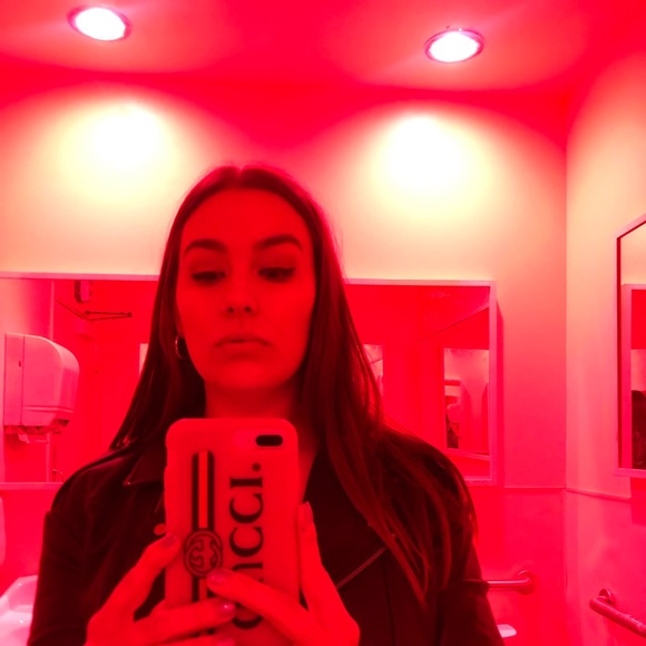 Profile Picture of Megan Trier (@m3gzt) on Poshmark