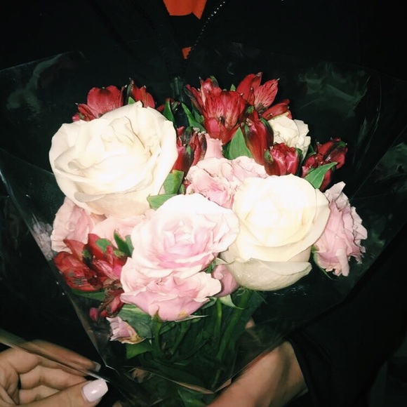 Profile Picture of Emma Bursell (@emmabursell) on Poshmark