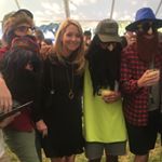 Profile Picture of Julie Mahler (@juliemahler) on Instagram