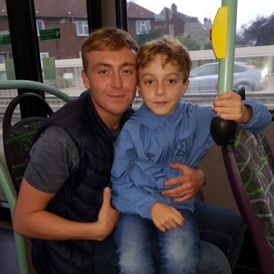 Profile Picture of DanCoombs (@dan_coombs24) on Twitter