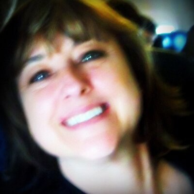 Profile Picture of Jennifer Jobe (@jobejennifer) on Twitter