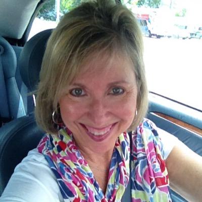 Profile Picture of Lisa Ballenger (@GotFlRealEstate) on Twitter