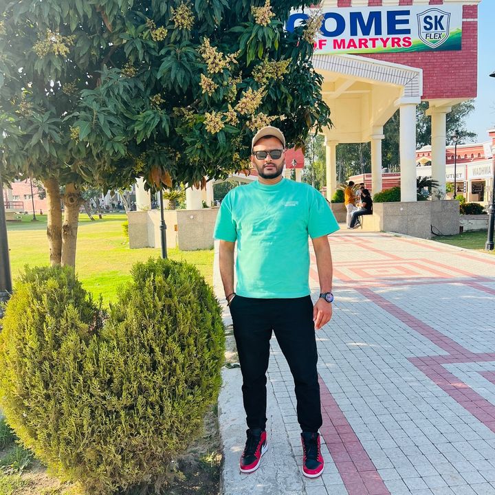 Profile Picture of Anil sharma (@@anil_london) on Tiktok