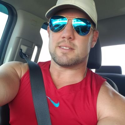 Profile Picture of Joe Magro (@jmagro33) on Twitter