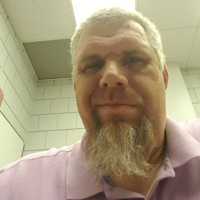 Profile Picture of Travis McClellan (@TMacLatrobe) on Twitter